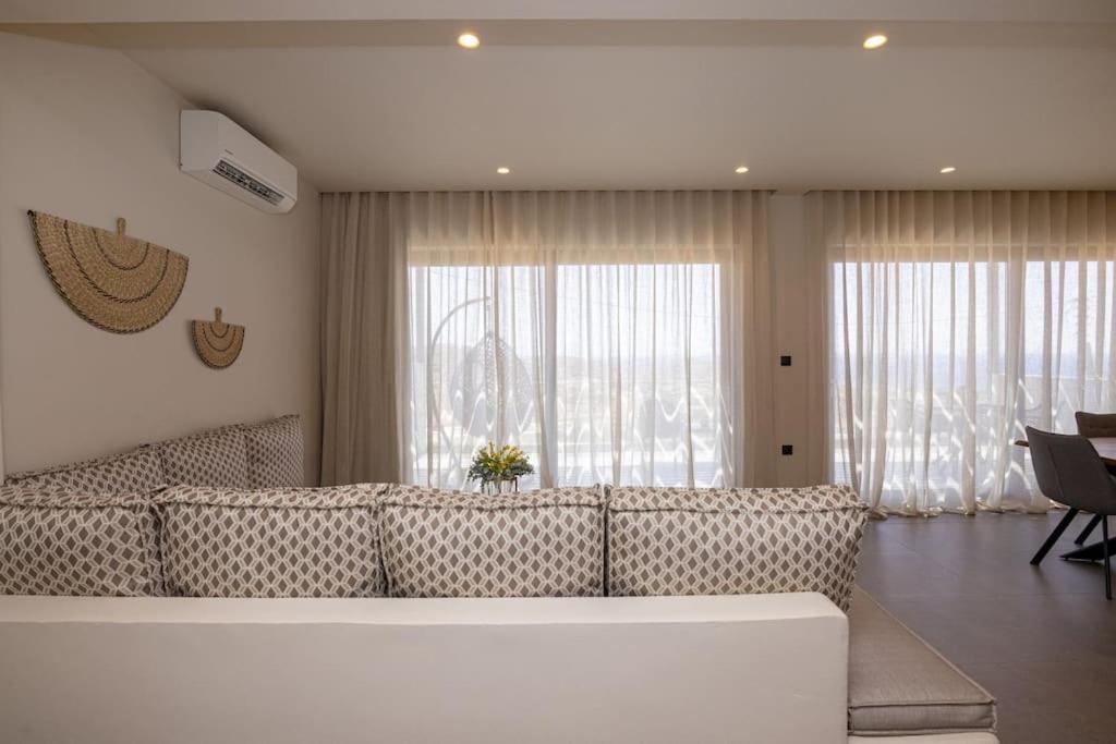 Pearl Suites And Villa Tínos Extérieur photo
