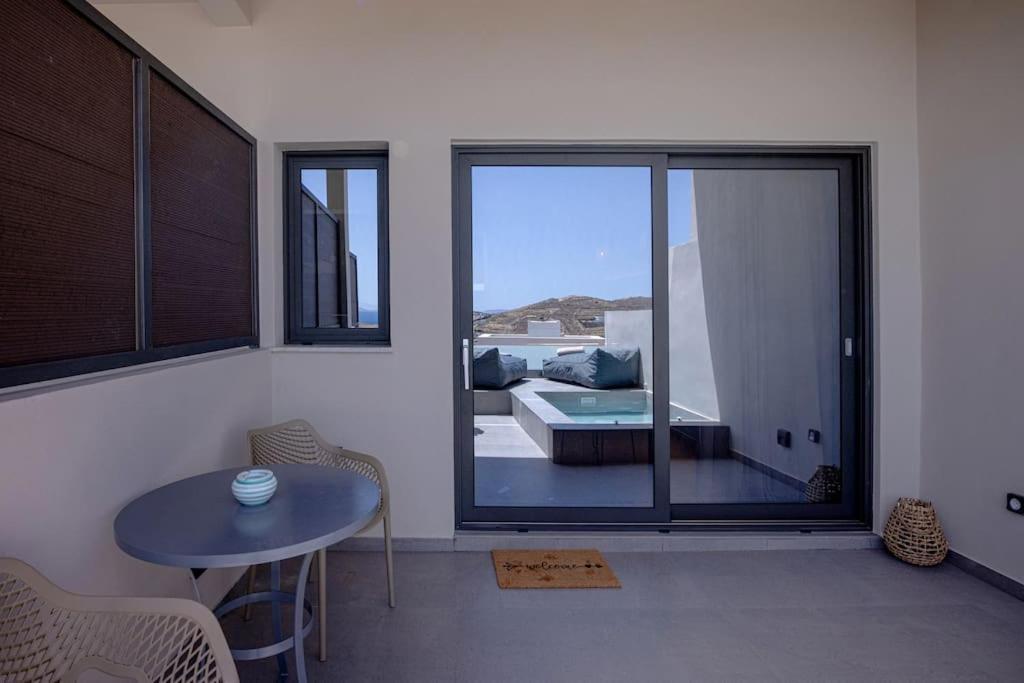 Pearl Suites And Villa Tínos Extérieur photo